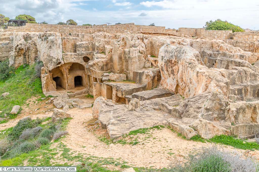 tomb of the kings paphos