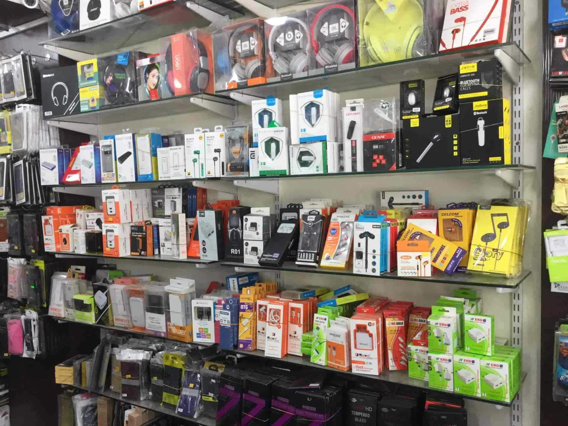 mobile accessories store near me