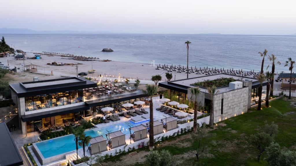 prado luxury hotel albania