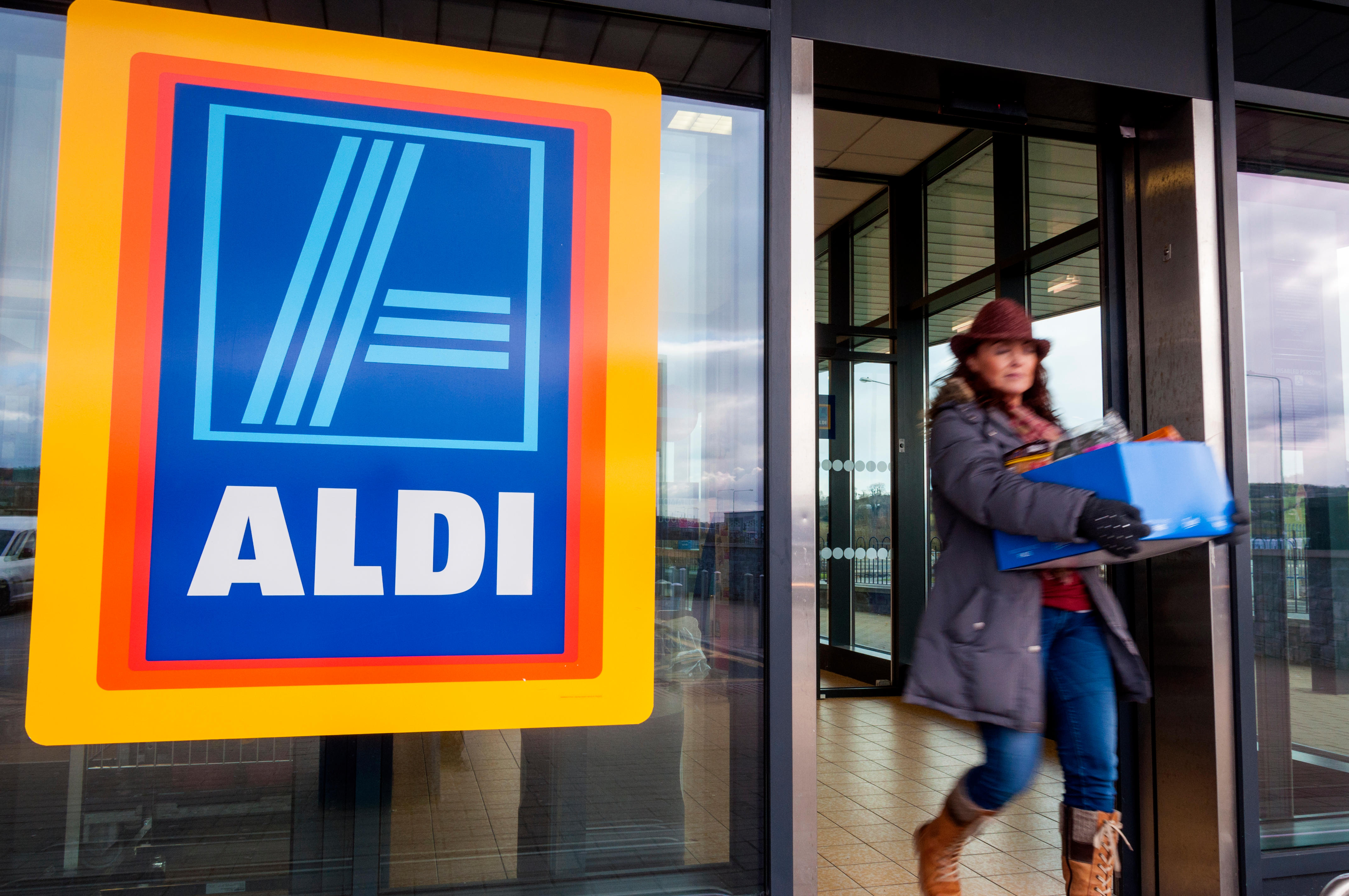 aldi open tomorrow