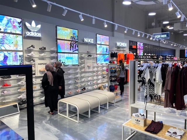 footlocker bankstown