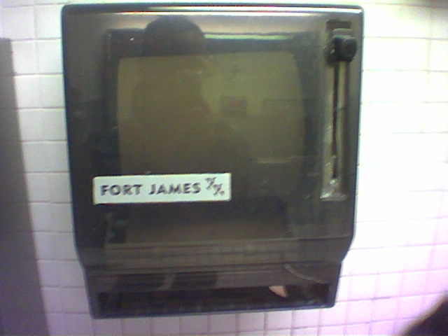 fort james paper towel dispenser