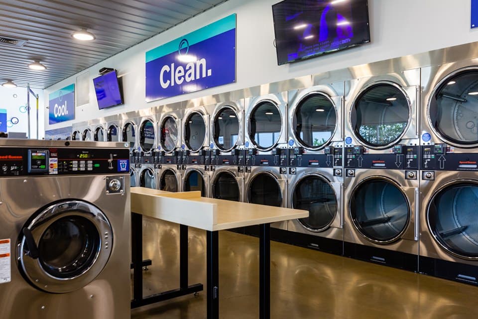 full service laundromat near me