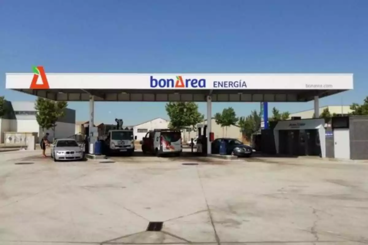 gasolineras bonarea cerca