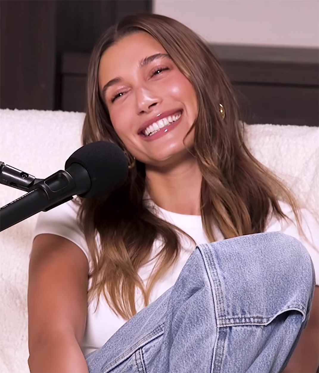 hailey bieber smile