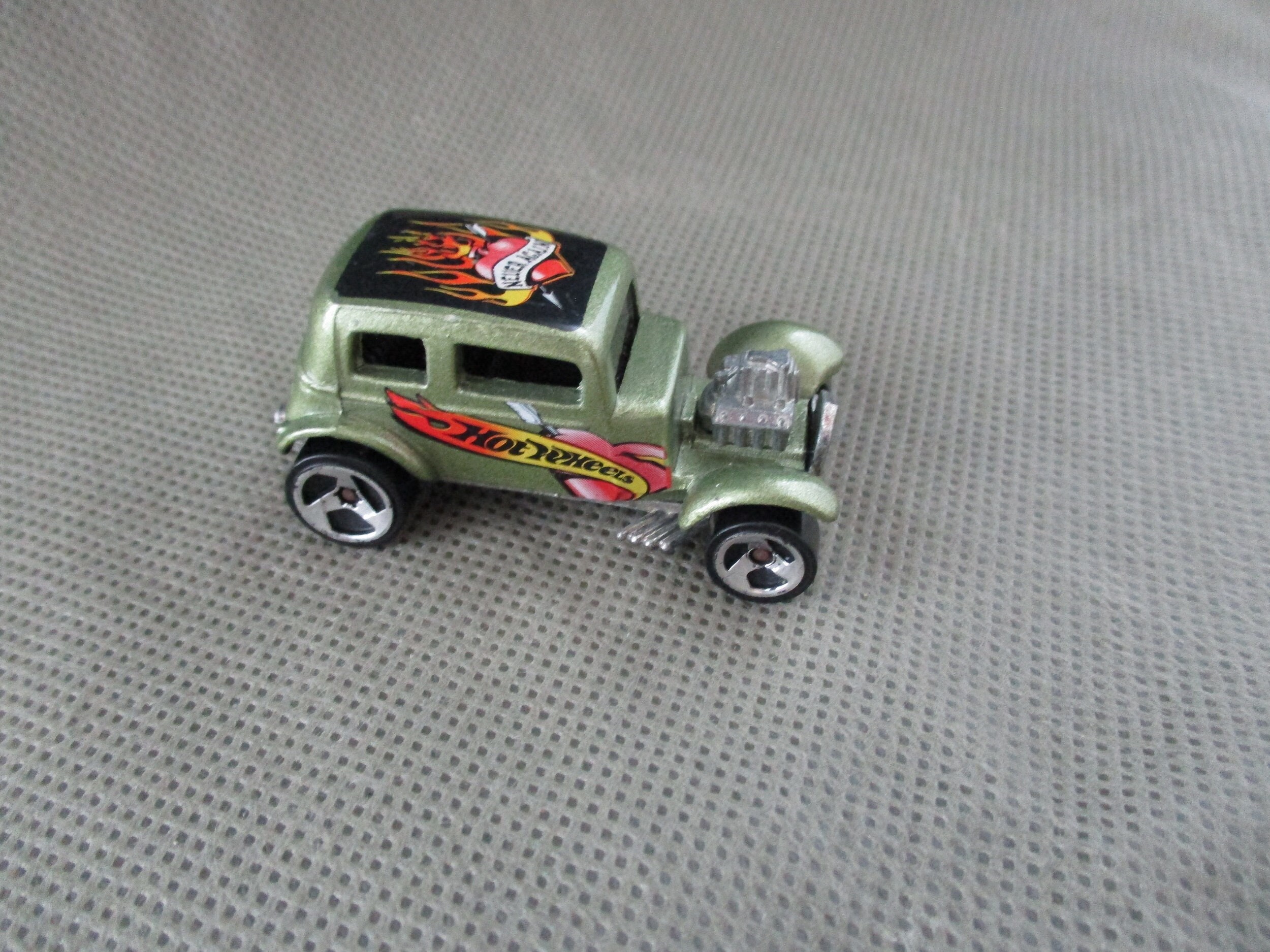 hot wheels 32 ford vicky