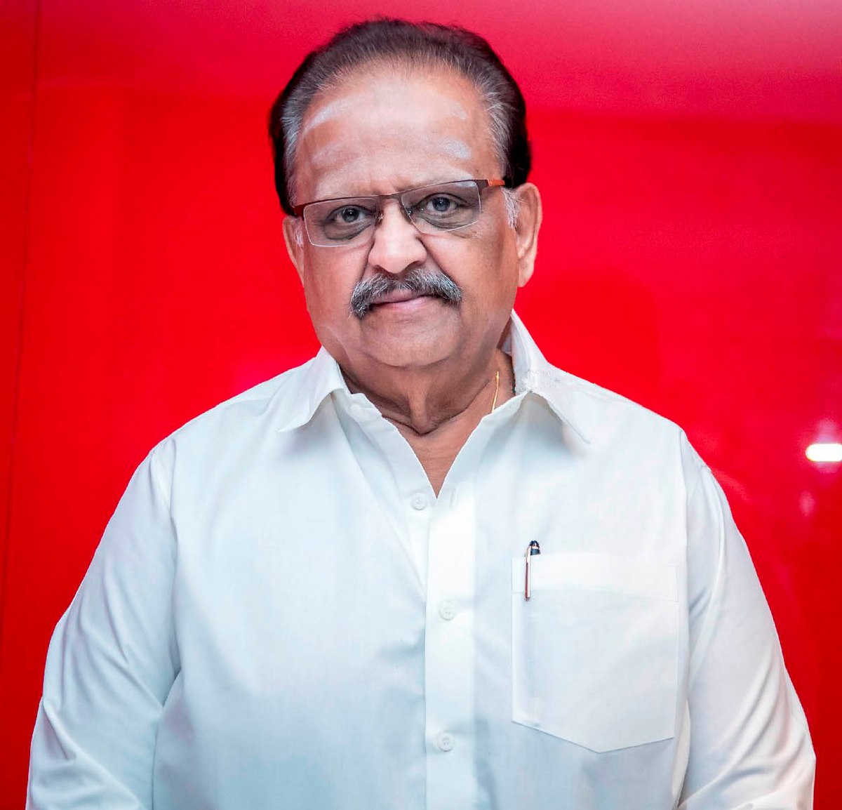 how many songs sung by spb