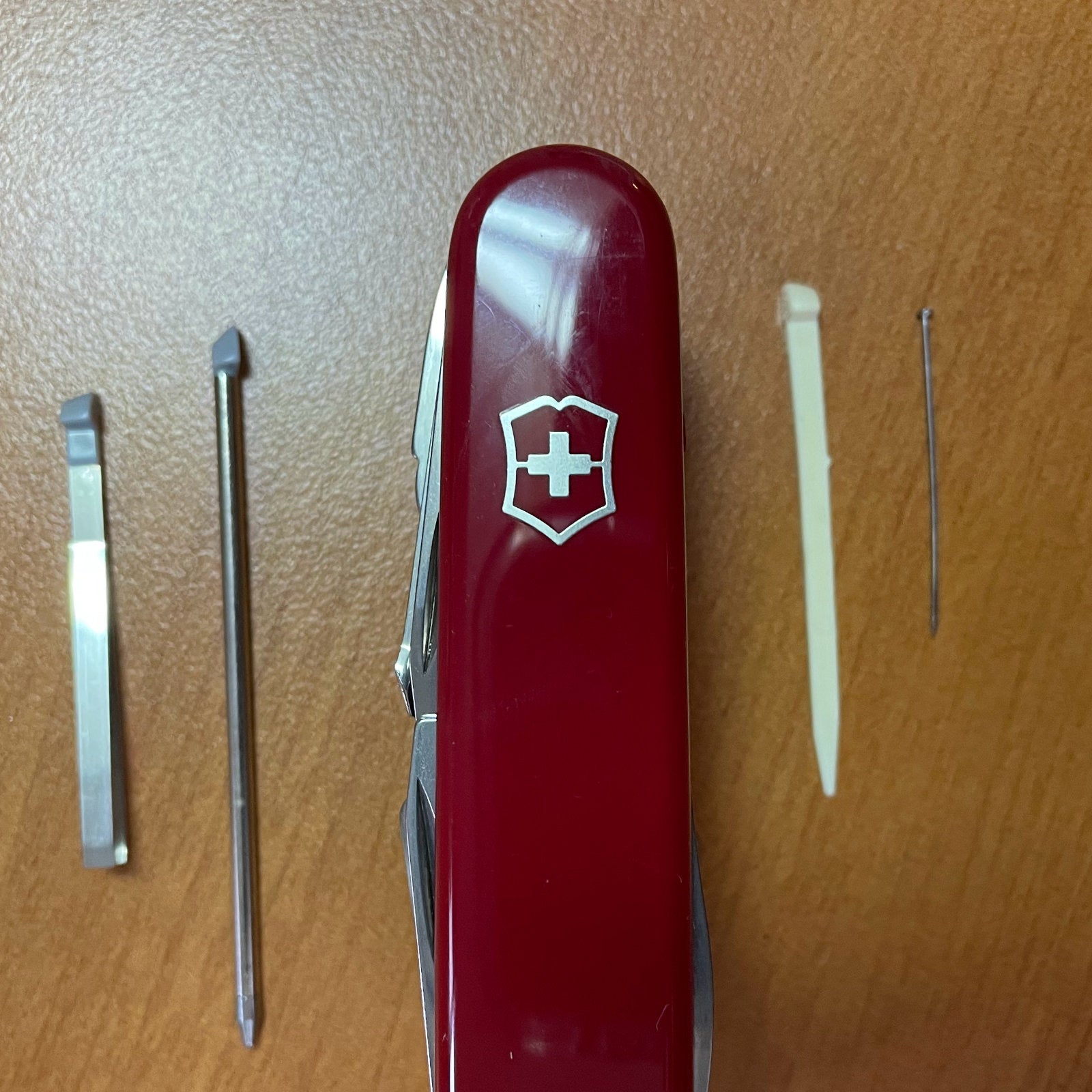 how to clean a swiss army knife