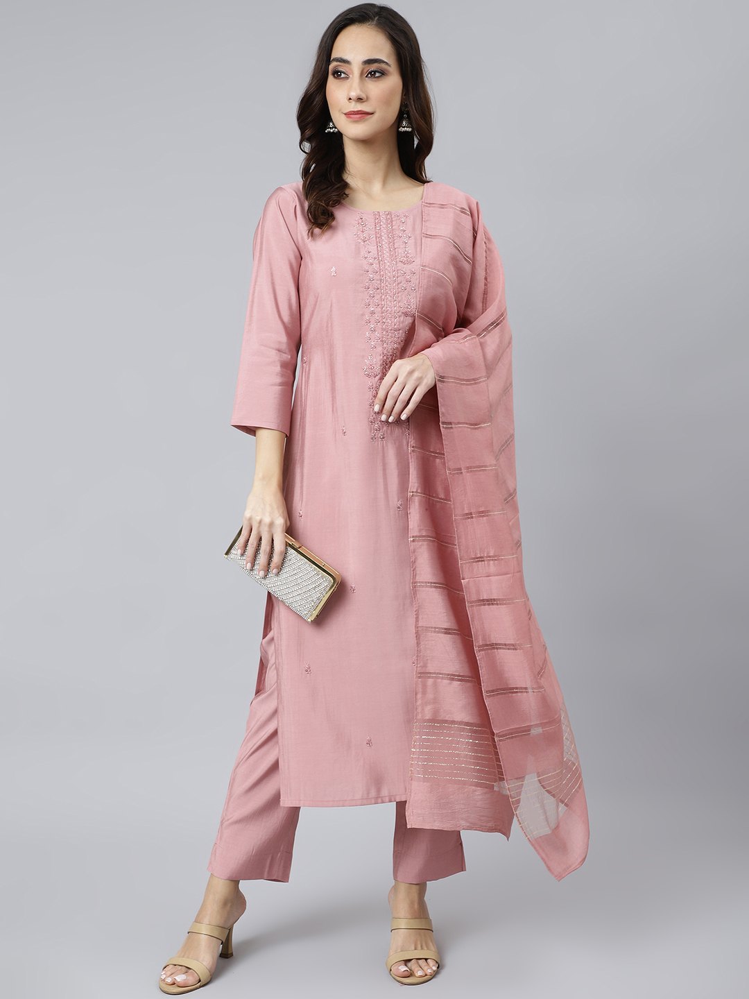 janasya kurta set