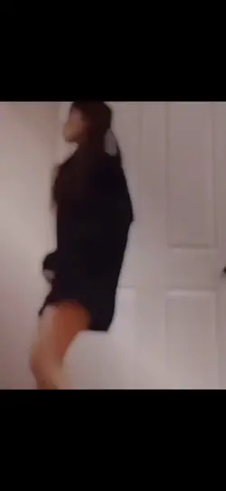 jenna ortega twerk