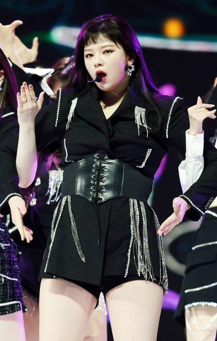 jeongyeon weight