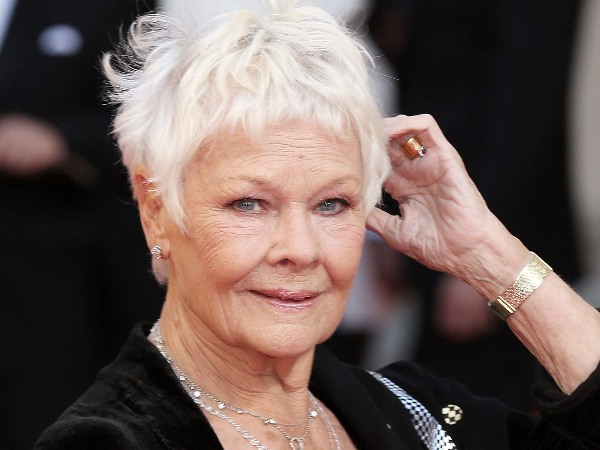 judi dench hairstyle