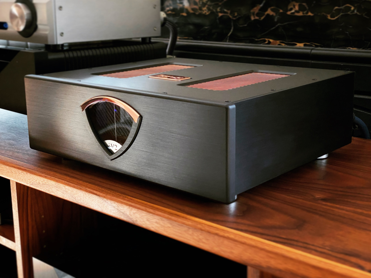 legacy amplifier review