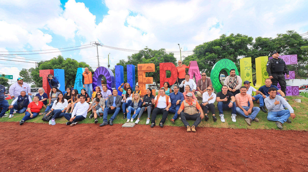 letras gigantes tlaquepaque