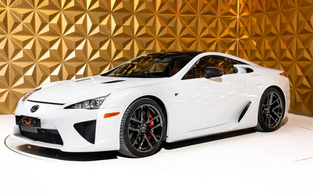 lexus lfa cost