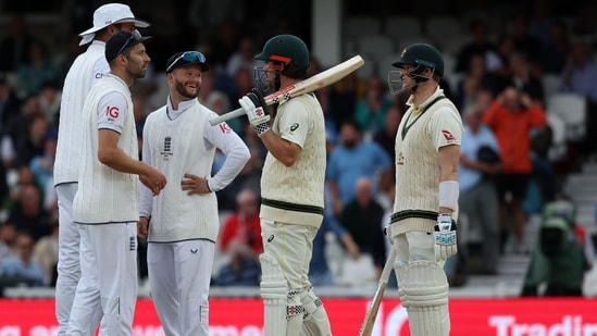 live cricket scores ashes today