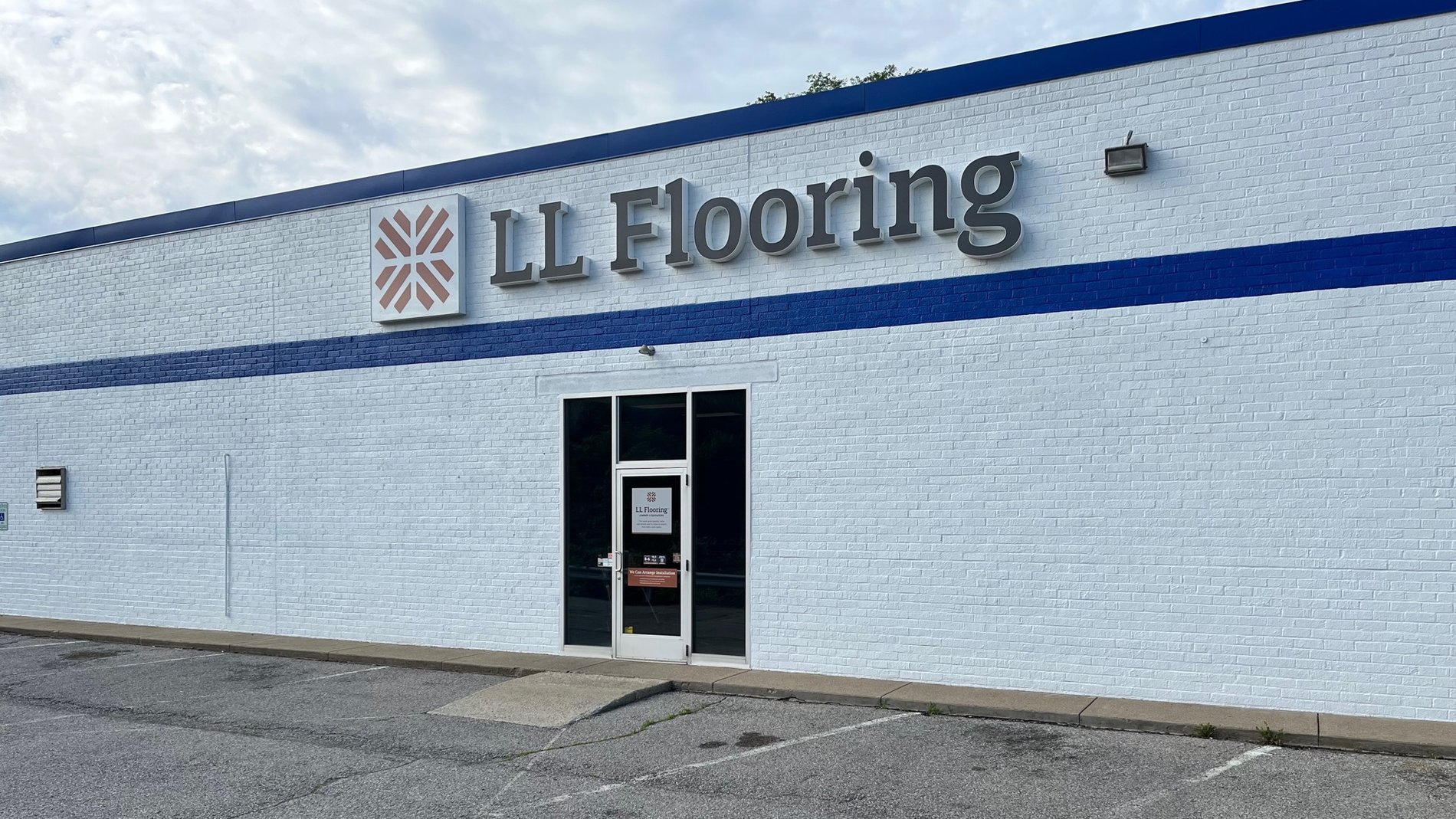 ll flooring near me