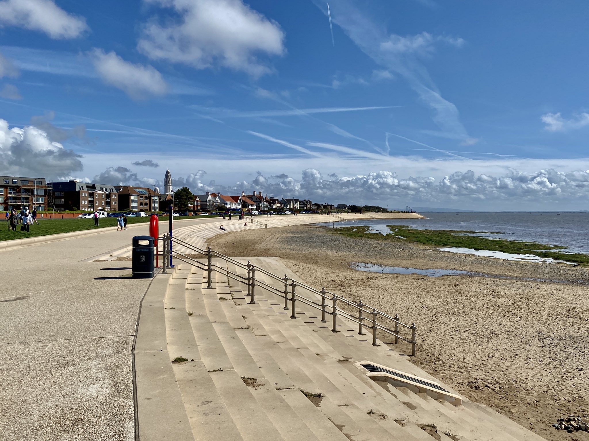 lytham st annes tide times