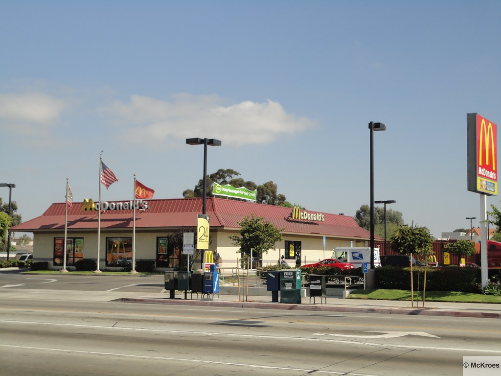 mcdonalds on pacific highway