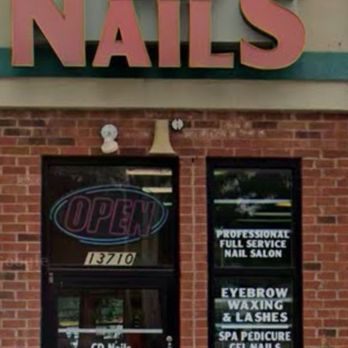 nail salon oak park mi