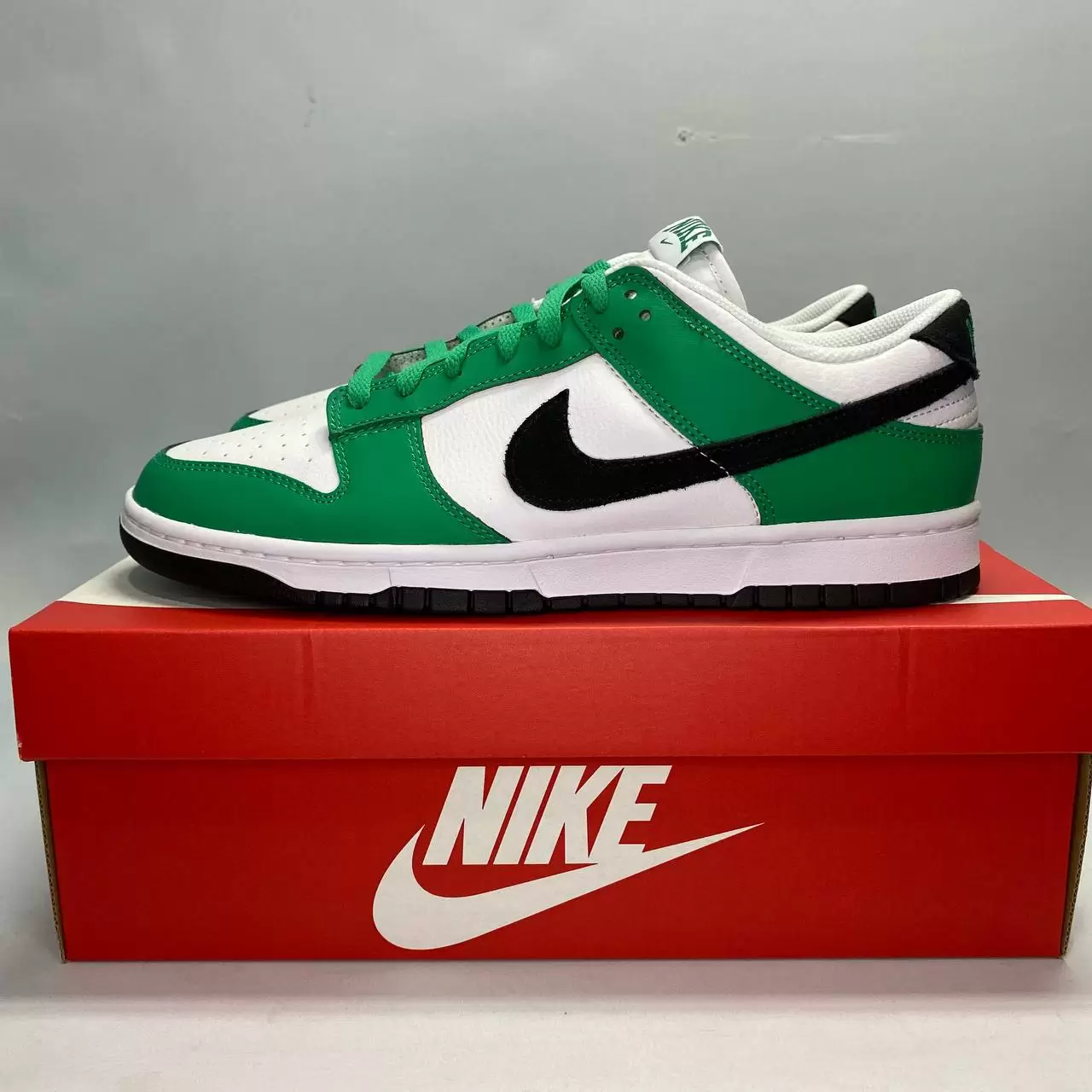 nike celtic dunks