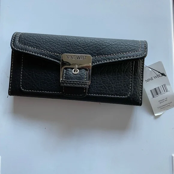 nine west colorado wallet