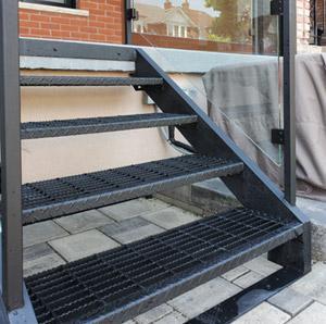 outdoor metal step