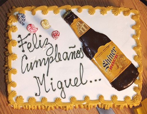 pasteles de cumpleaños para hombres adultos