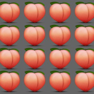 peach emoji copy and paste