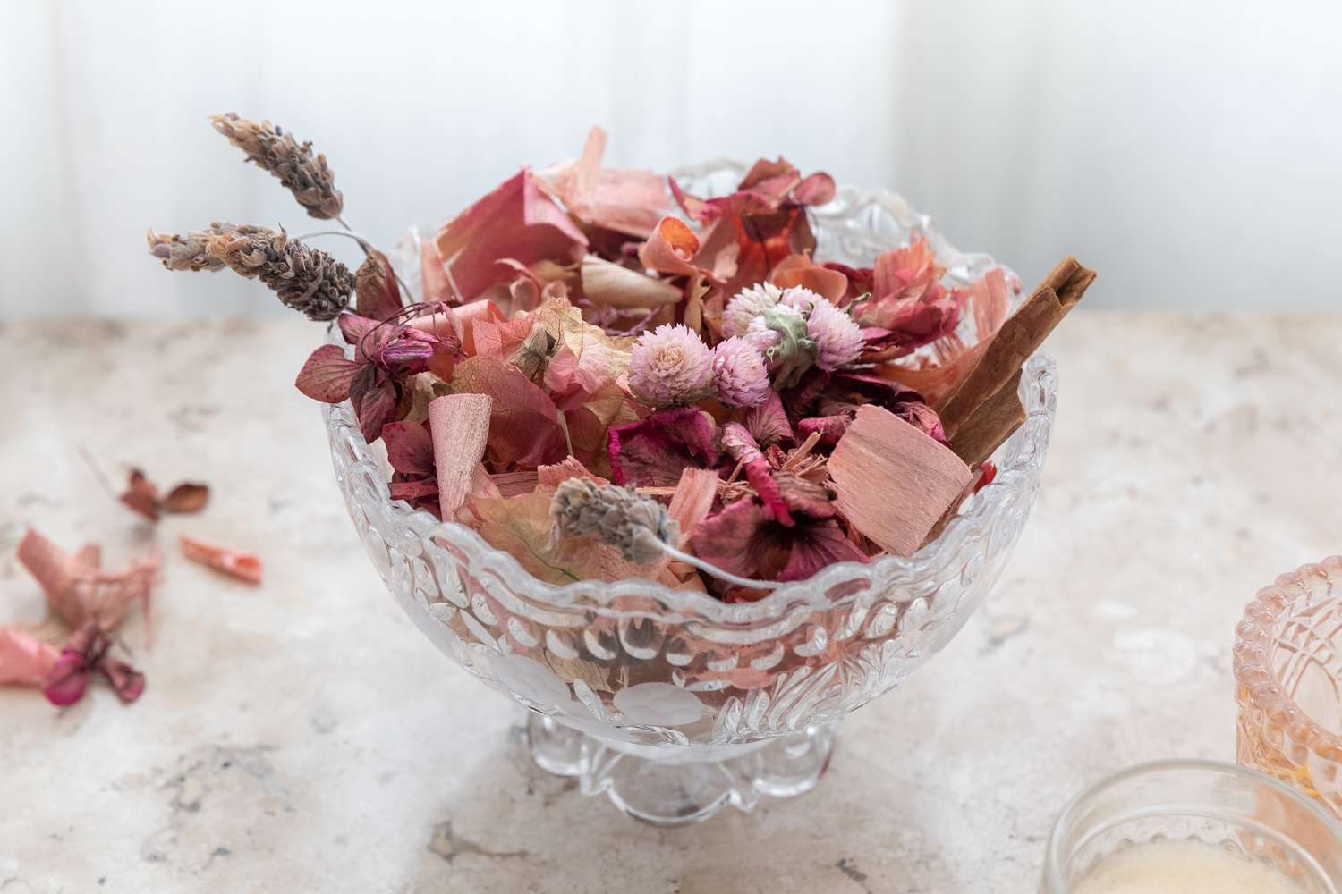 potpourri bowl