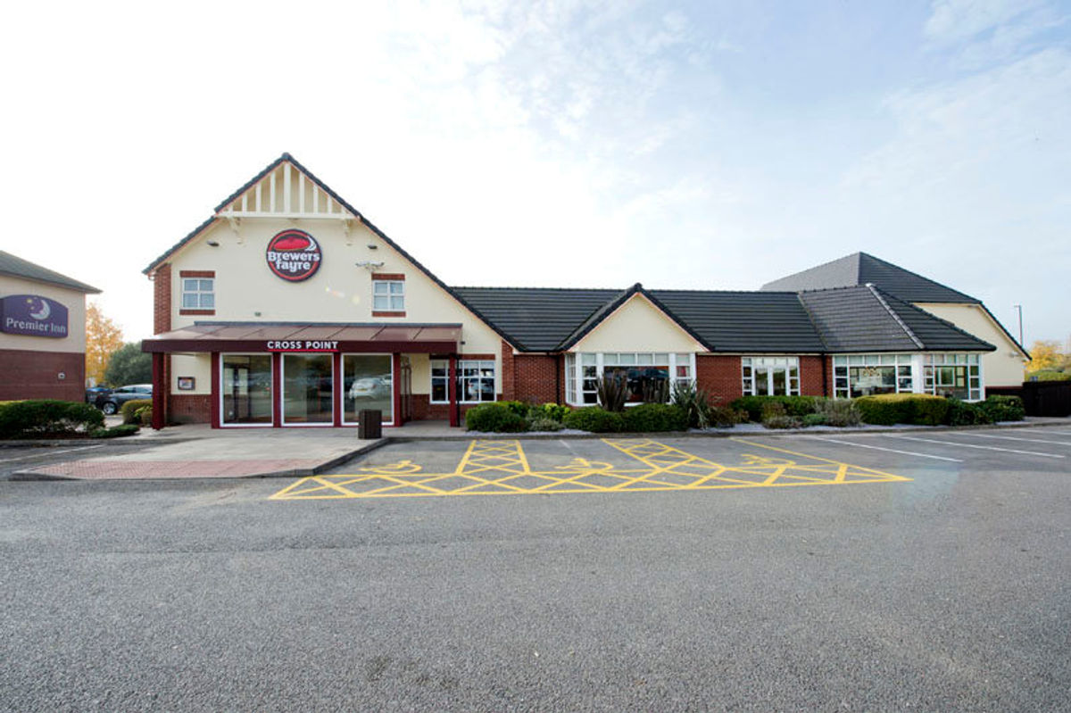 premier inn coventry m6