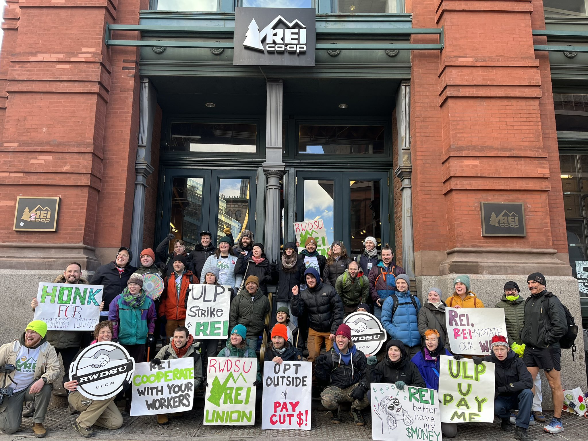 rei soho strike