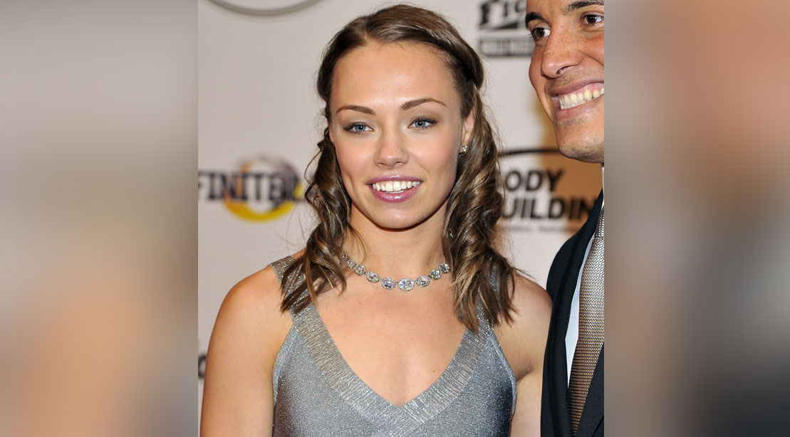 rose namajunas long hair