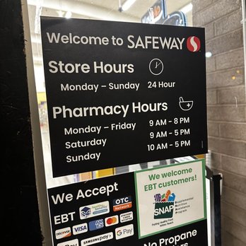 safeway hours for tomorrow