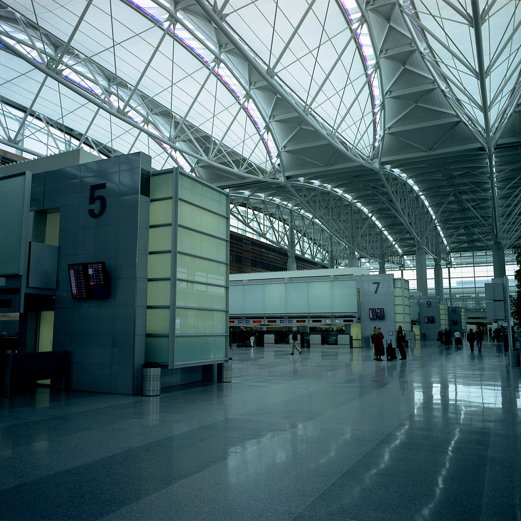 sfo international departures