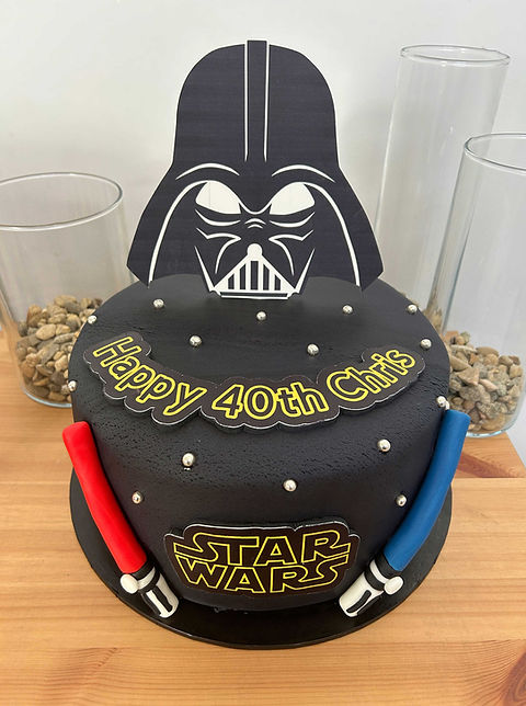 star wars cake darth vader