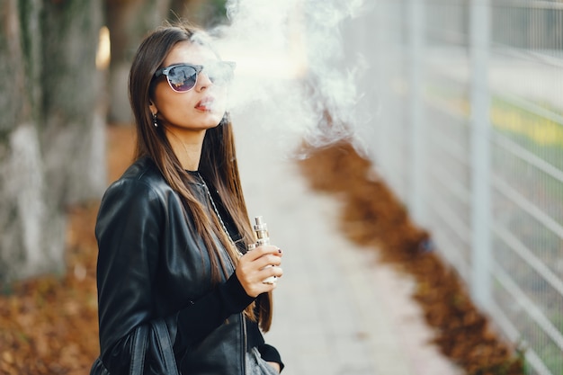 stylish smoking photos girl