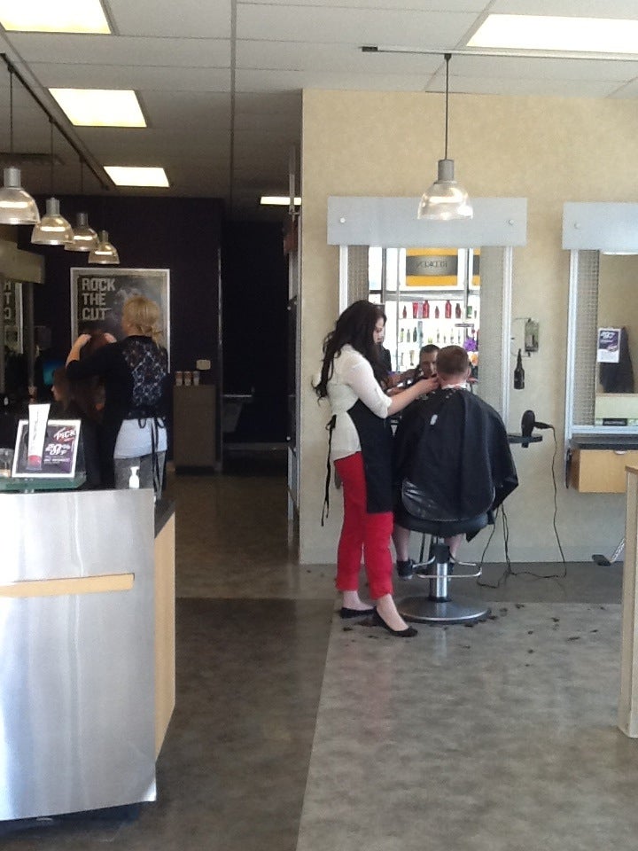 supercuts logan utah