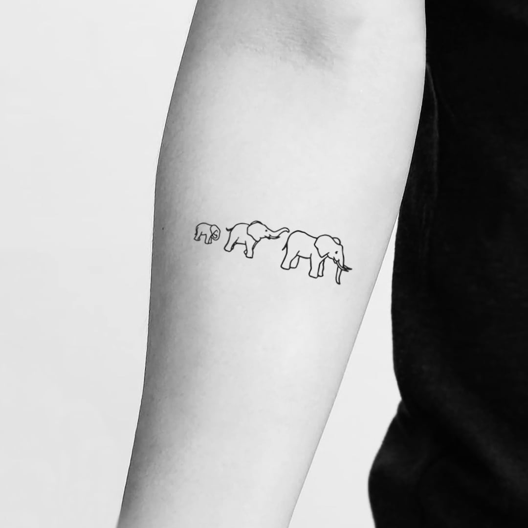 tatuaje elefante minimalista