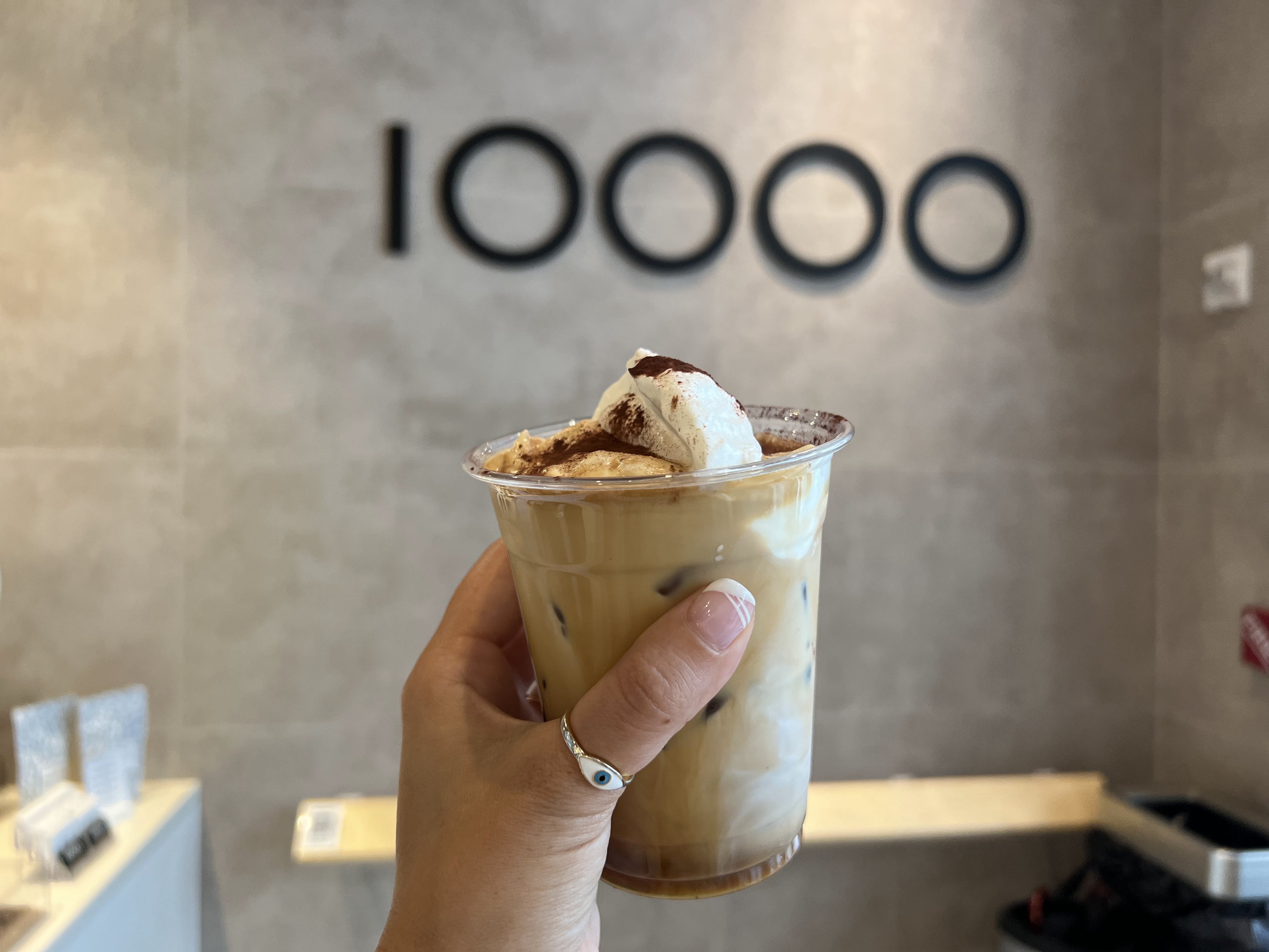 ten thousand coffees reviews