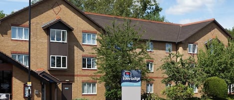 travelodge near us embassy london