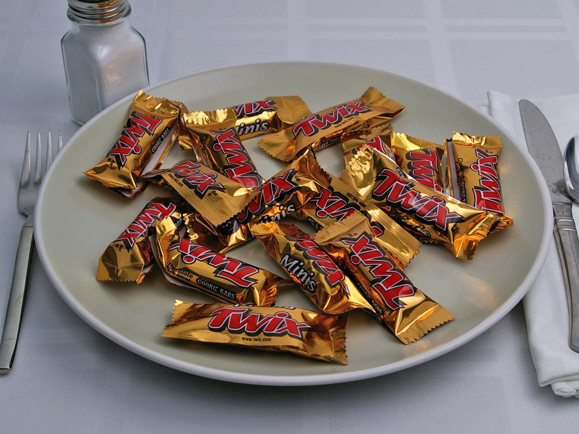 twix mini calories