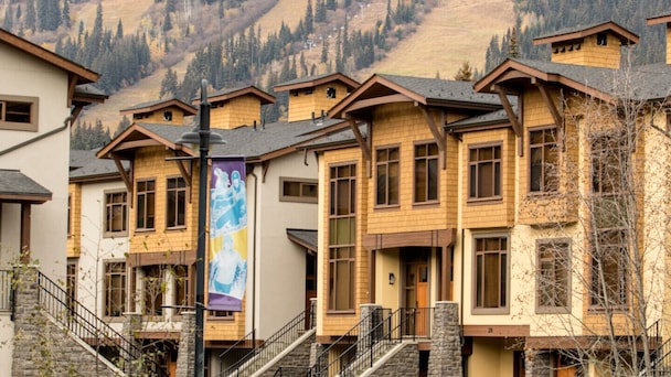 vrbo sunpeaks