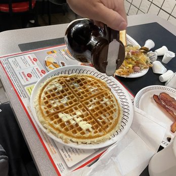 waffle house inwood wv