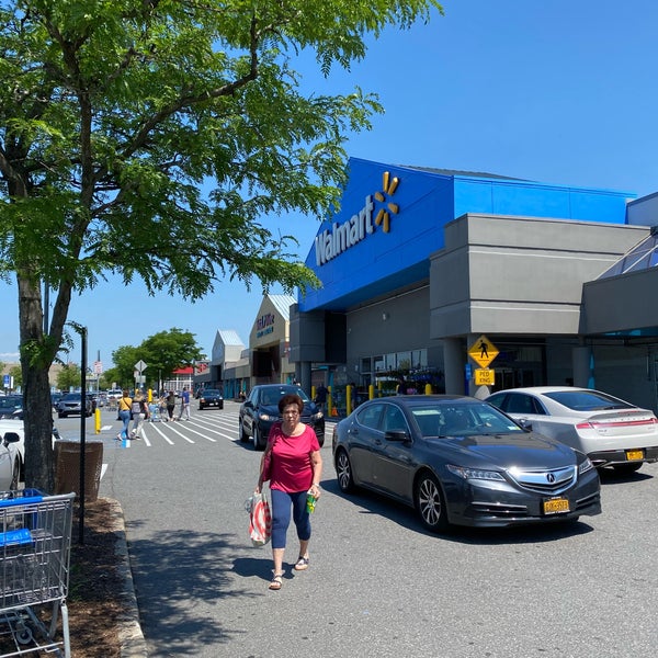 walmart garden city ny