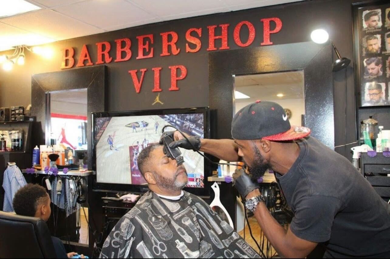 waukegan barber